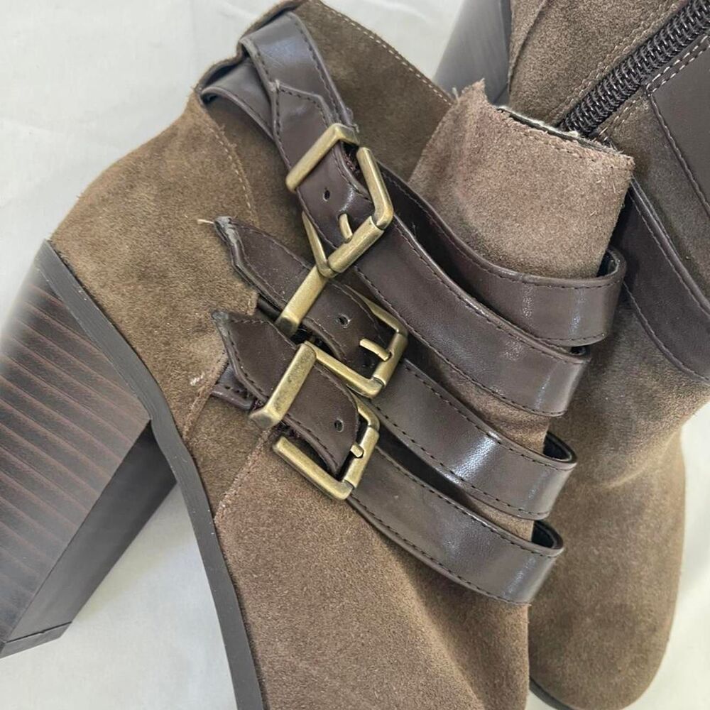 Unbranded Women's Brown and Tan Boots